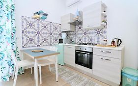 Airport Guest Houses