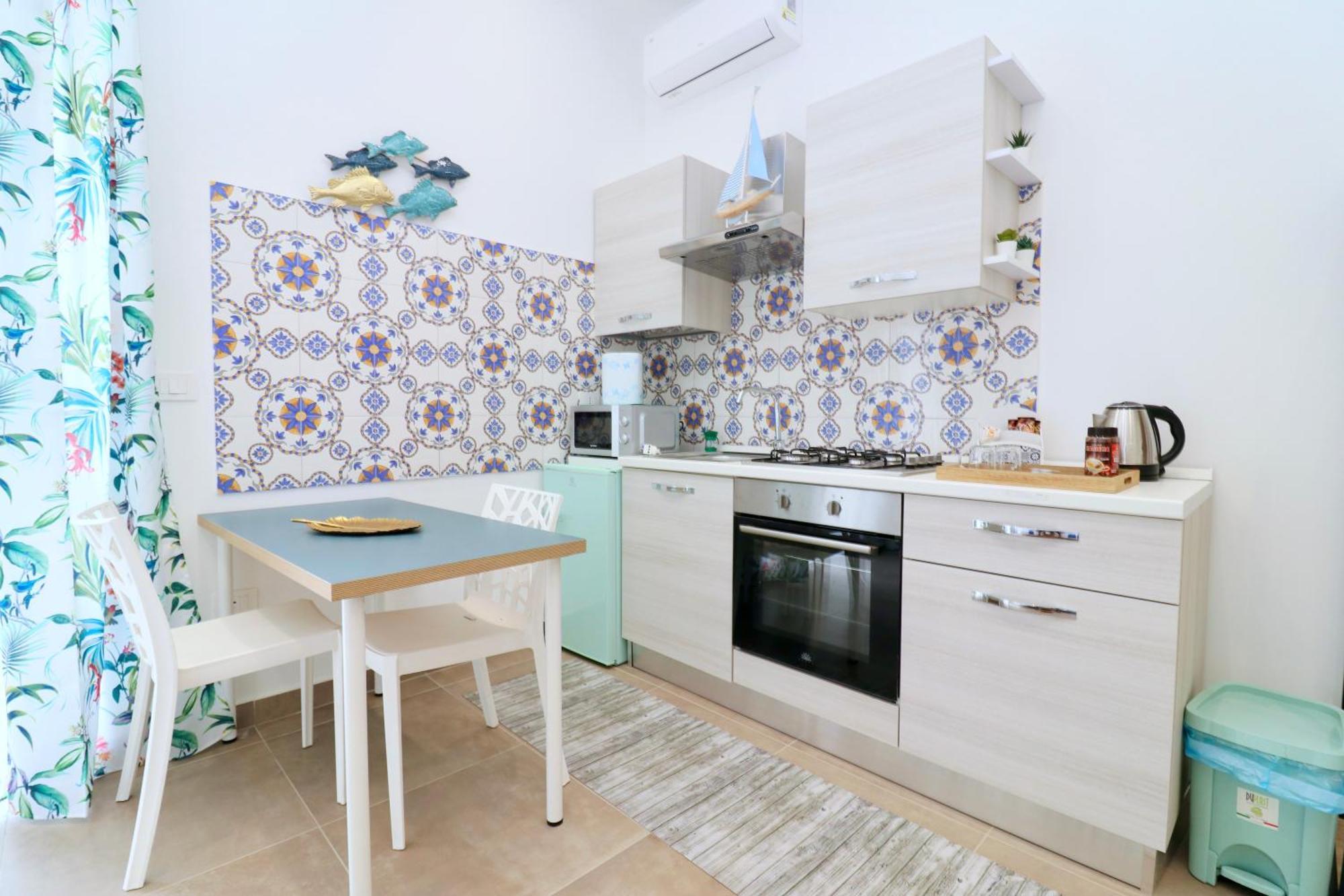 Airport Guest Houses Napoli Esterno foto